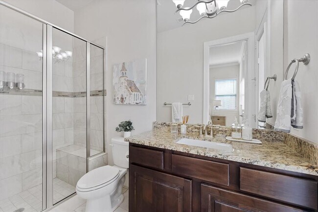Building Photo - 5823 Stratton Wds Dr