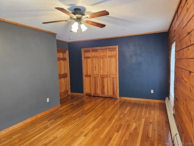 Building Photo - 698 Leetes Island Rd