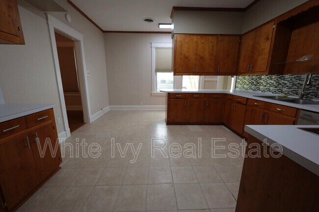 Building Photo - 3289 Co Rd 158
