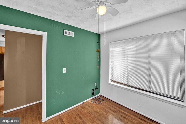 Building Photo - 13257 Wonderland Way