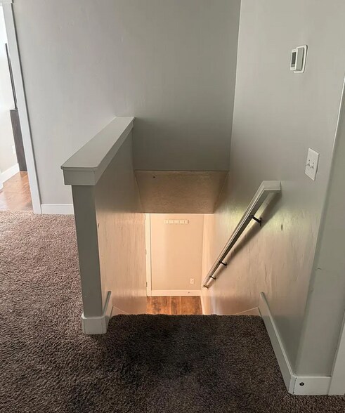 Building Photo - 12 N 450 W