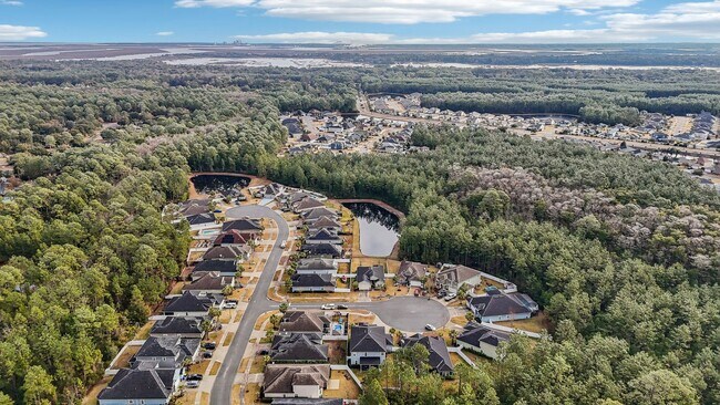 Building Photo - YOUR DREAM RENTAL HOME AWAITS!