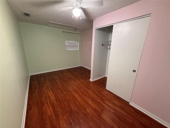 Building Photo - 10922 Tail Feather Ct