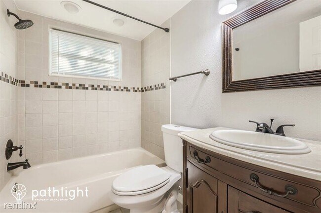Building Photo - 3 br, 2 bath House - 2226 Stacy Court UNIT