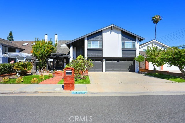 Building Photo - 18962 Crimson Cir