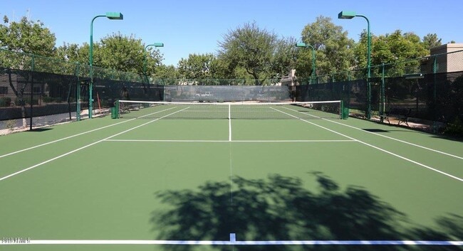 Building Photo - 15252 N 100th St