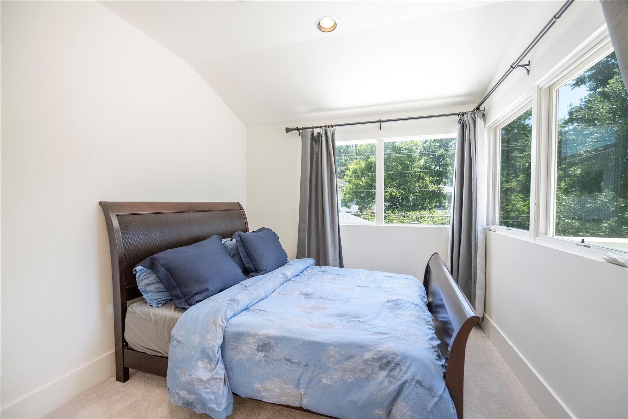 Building Photo - 5624 Melshire Dr