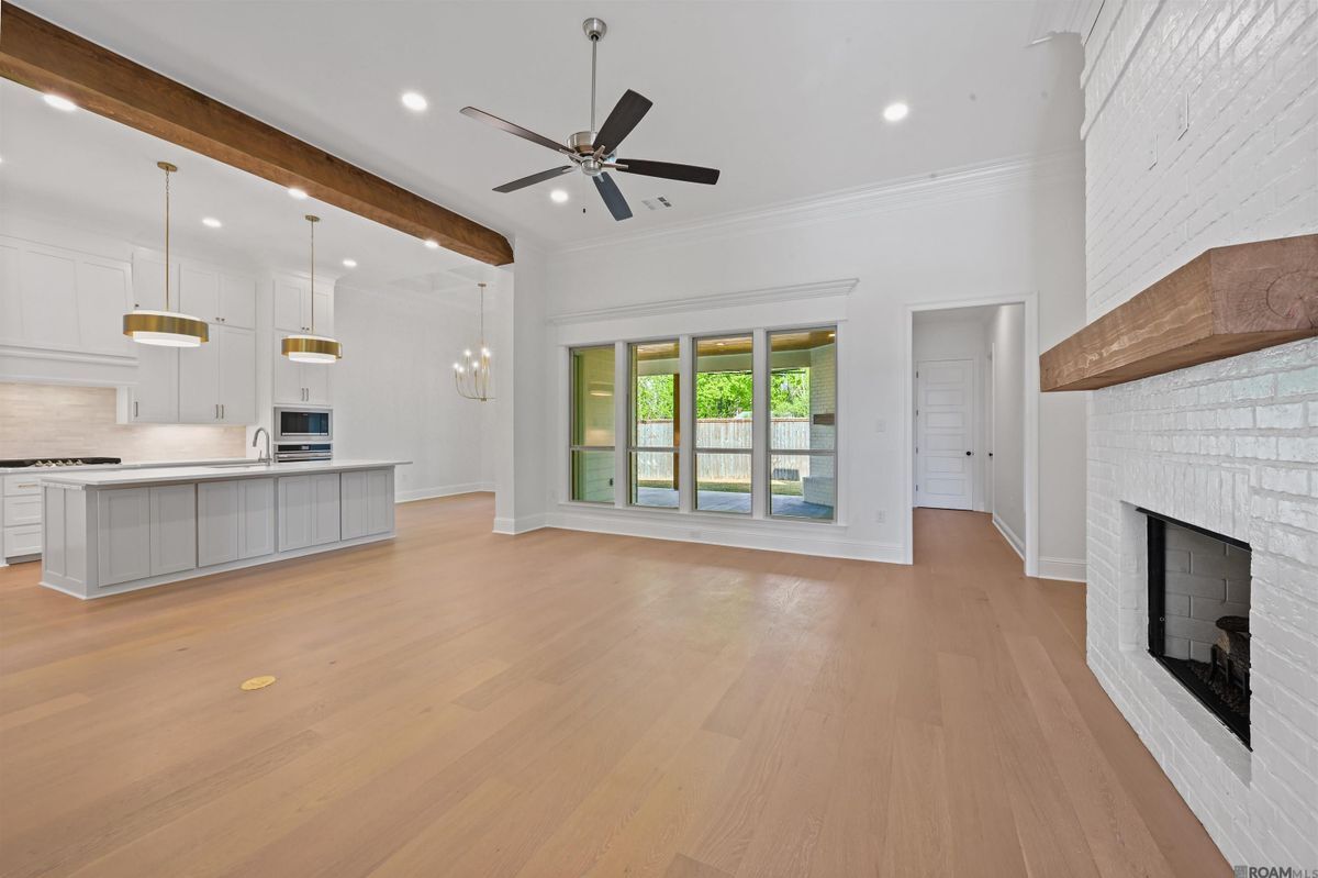 Building Photo - 17452 Lions Ear Ln