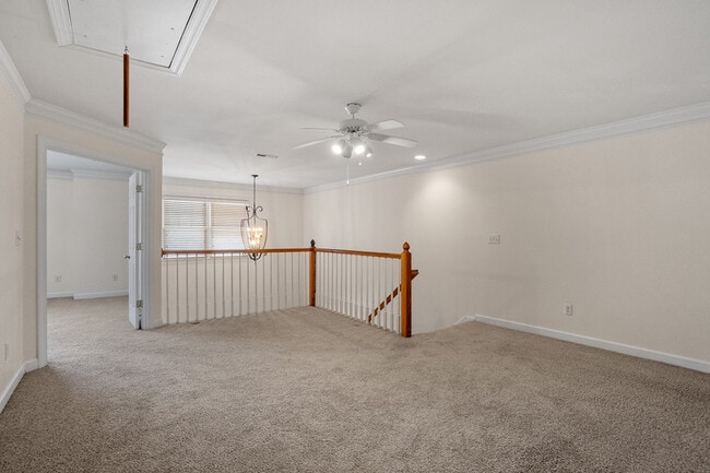 Building Photo - 8105 Satillo Ln