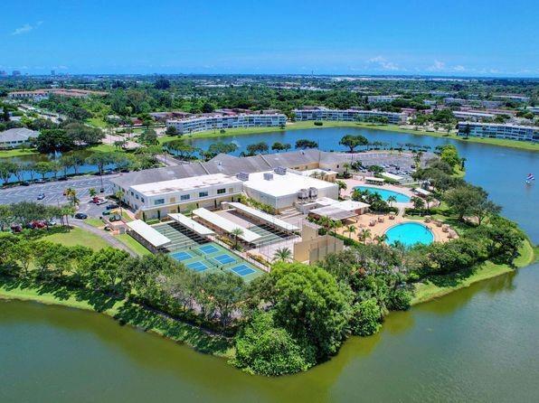 Building Photo - 142 Kent St