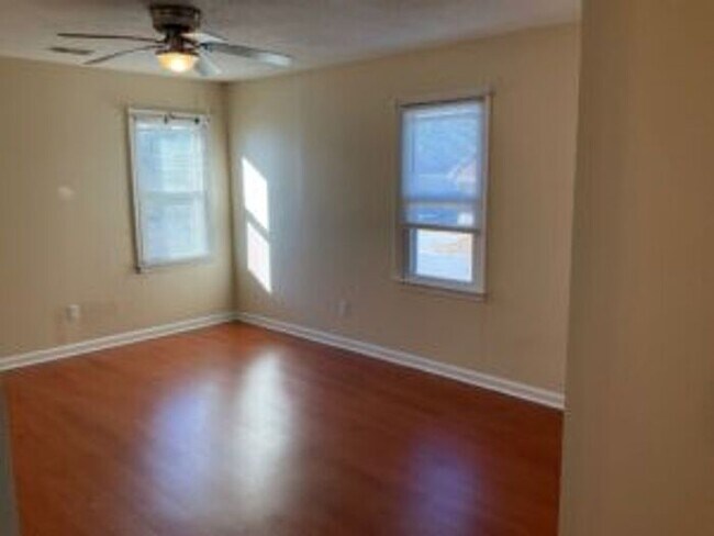 Building Photo - 42 N Crossing Ct