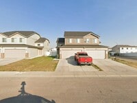 Building Photo - 3227 Bantam Ave