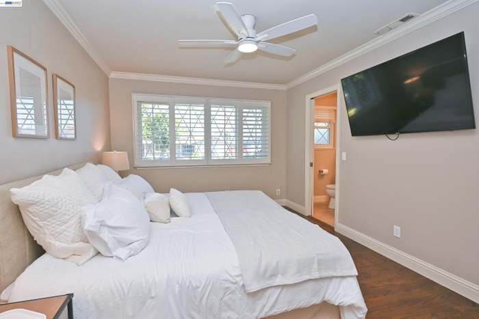 Building Photo - 749 Moraga Dr