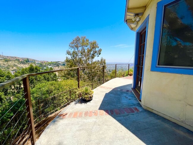 Building Photo - Excellent two Story Spanish style home loc...