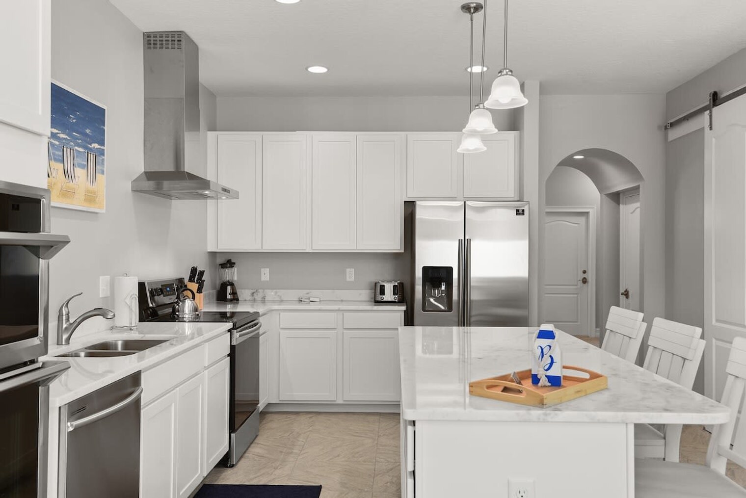 Building Photo - 132 Mediterranean Way