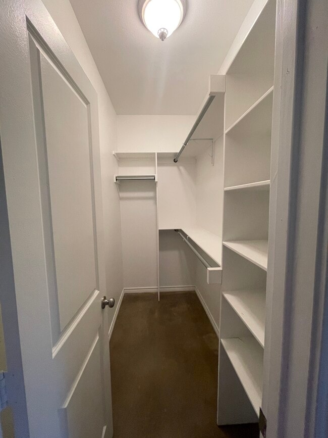 Building Photo - 6197 County Rd 1143