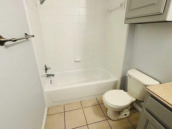 Building Photo - 5728 Swords Dr