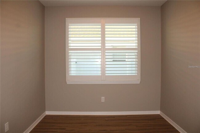 Building Photo - 6005 113th Terrace E