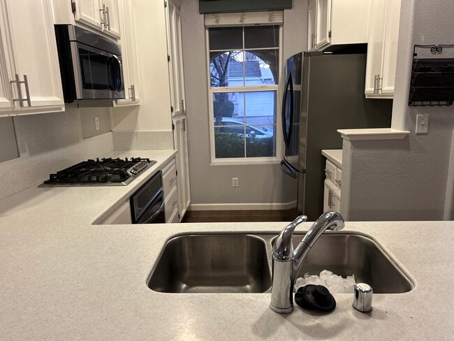 Building Photo - 3126 Tolliver St