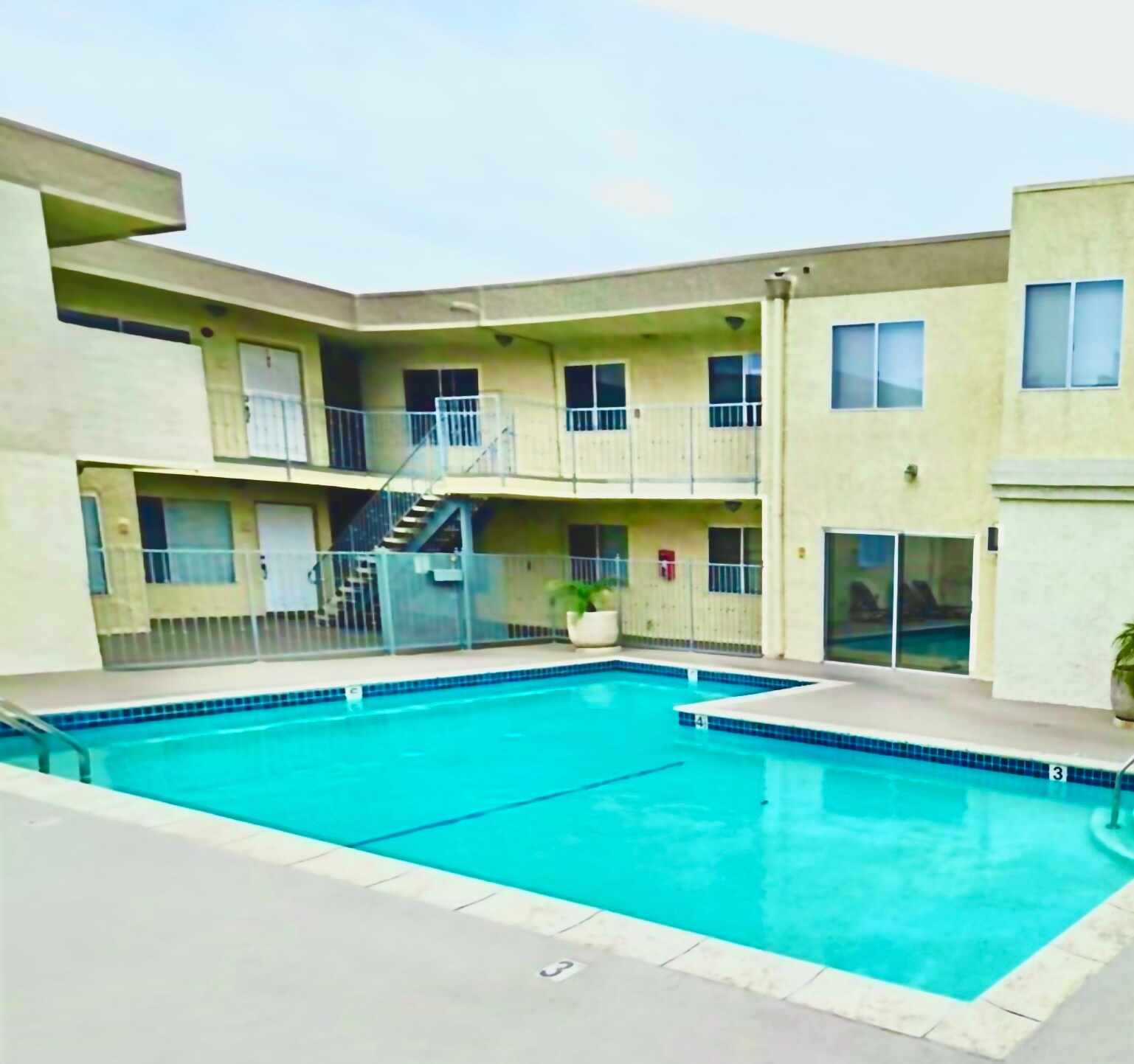 Building Photo - 7045 Woodley Ave