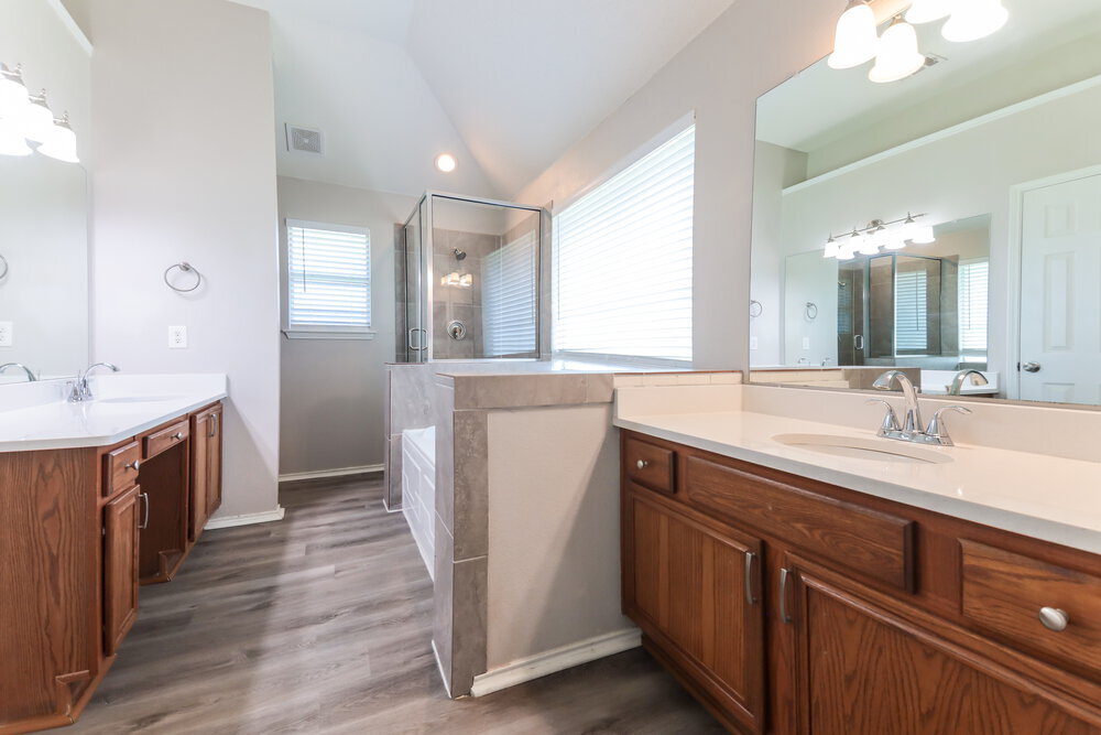 Building Photo - 1705 Green Terrace Dr