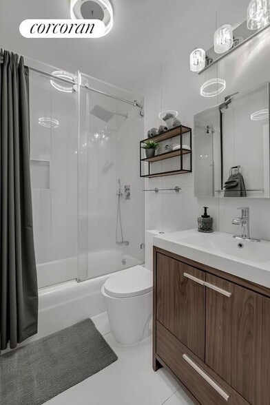 Building Photo - 301 E 87th St