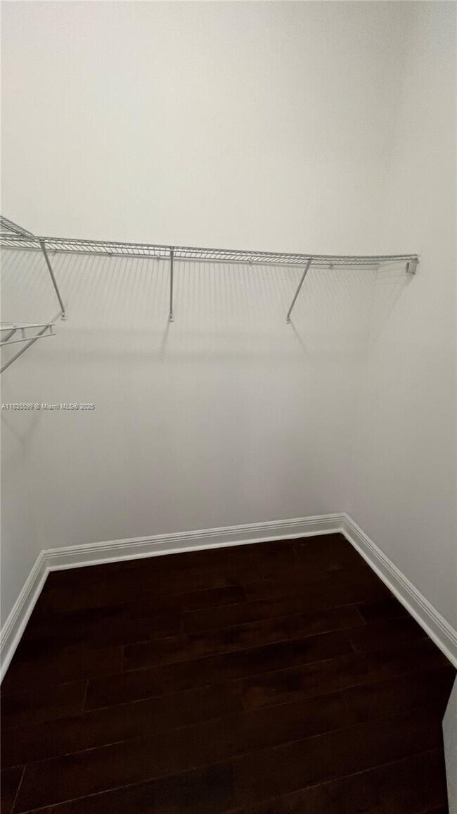 Building Photo - 3151 SW 47th St