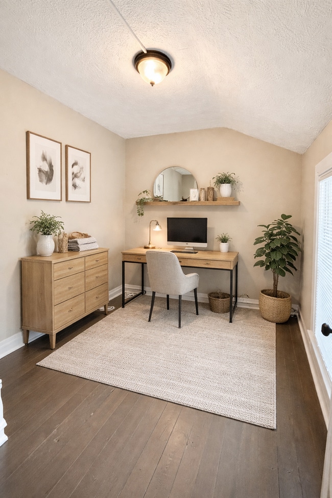 Building Photo - Updated 3-Bedroom Home on Tree-Lined Street with Off-Street Parking