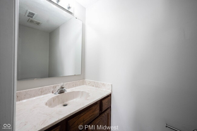 Building Photo - 6106 Pillory Dr