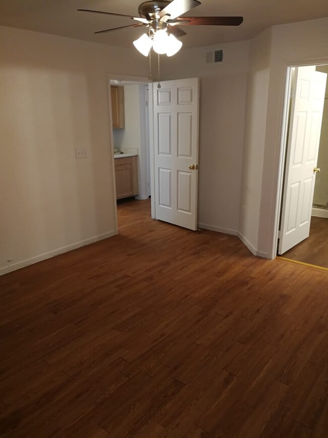 Building Photo - 4308 W Lake Mead Blvd