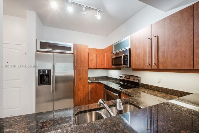 Building Photo - 7350 SW 89th St