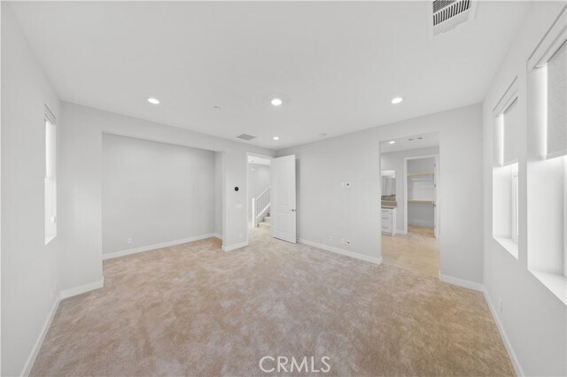 Building Photo - 120 Pin Ln