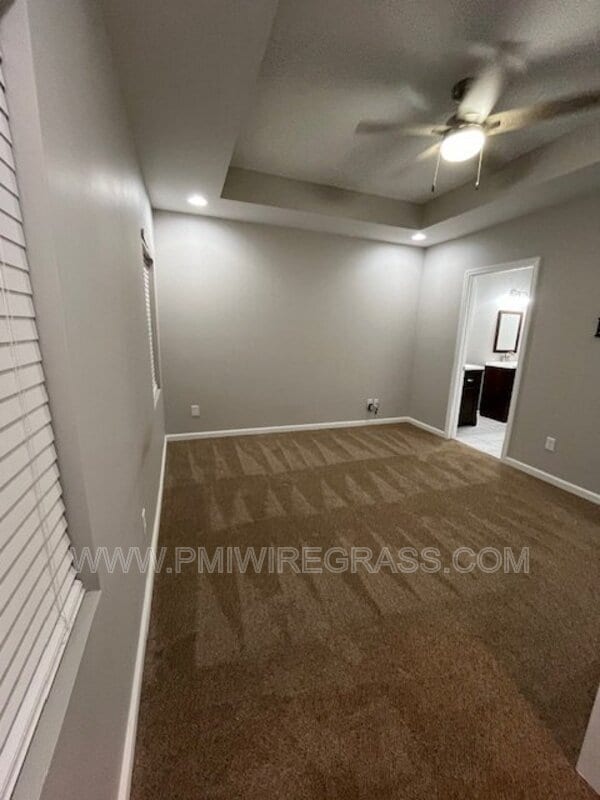 Building Photo - 347 Spruce Ln