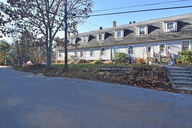 Building Photo - 32 Nelson Way