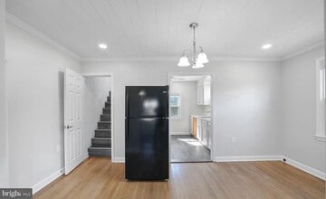Building Photo - 4707 Tuckerman St