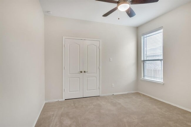 Building Photo - 1075 Toltec Trail
