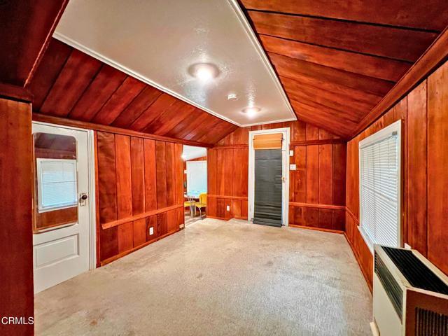 Building Photo - 586 Los Rocas Dr