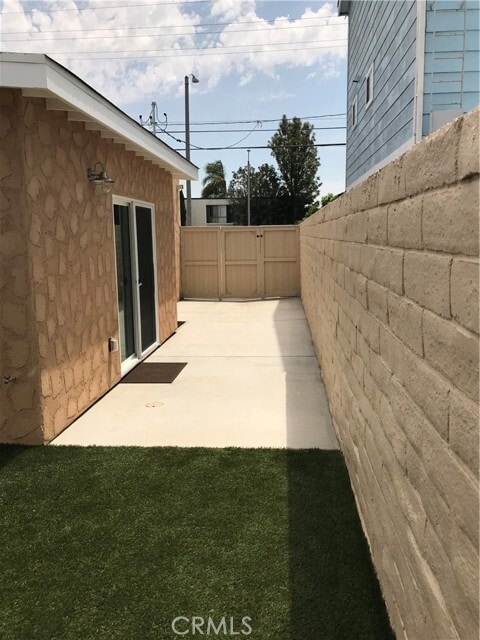 Building Photo - 22633 S Figueroa St