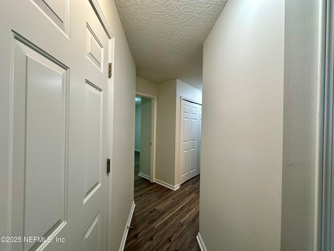 Building Photo - 412 La Reserve Cir