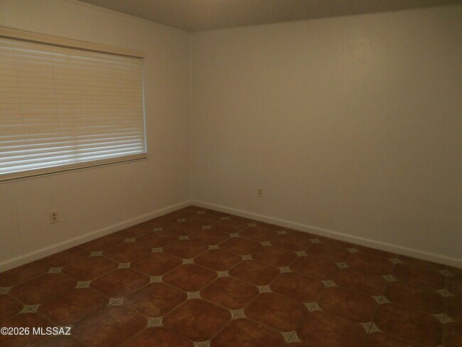 Building Photo - 248 S Paseo Lobo