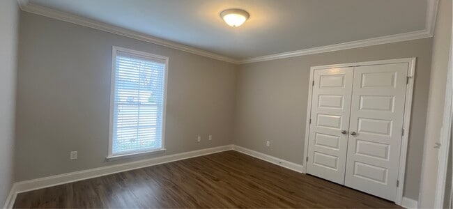 Building Photo - 115 Attwater Ct