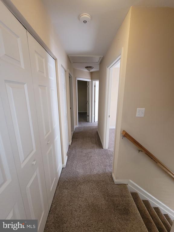 Building Photo - 141 Jefferson Rd