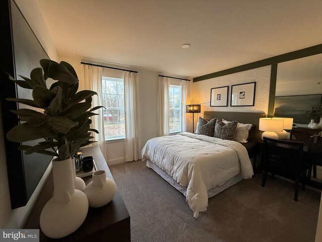 Building Photo - 113 FRED CLARK Dr