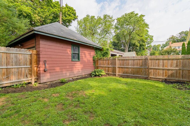 Fenced Private Backyard - 40 Thayer St