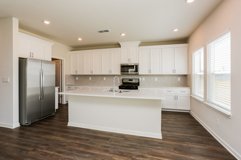 Building Photo - 5833 Hackberry Ln