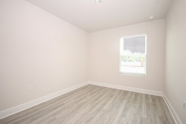 Building Photo - Pet-Friendly 3BR Townhome in Meadow Brook ...