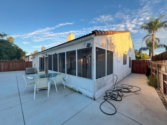 Building Photo - Beautiful Single Story House - OVERSIZED lot in the sought after Vail Ranch Community right in th...