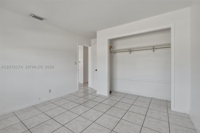 Building Photo - 2140 NW 21st Terrace
