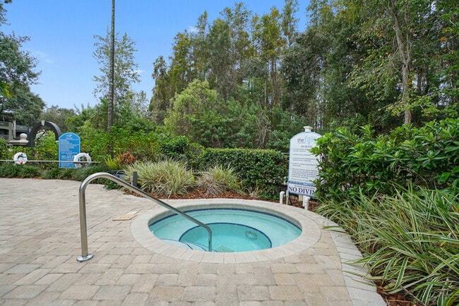 Building Photo - 8516 Island Breeze Ln