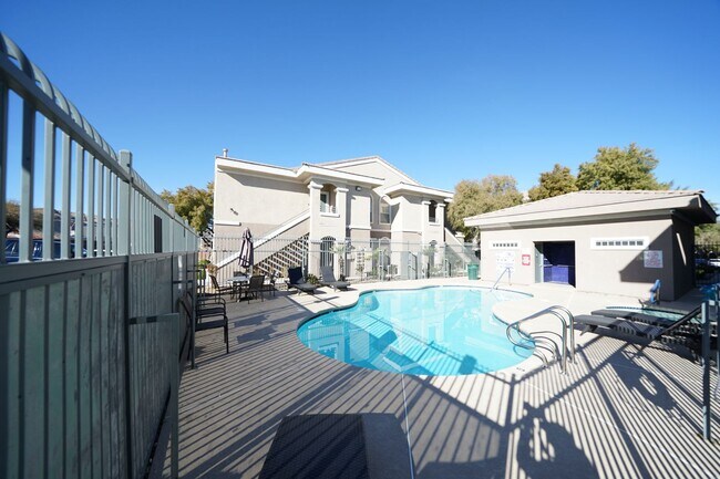 Building Photo - 9330 W Maule Ave